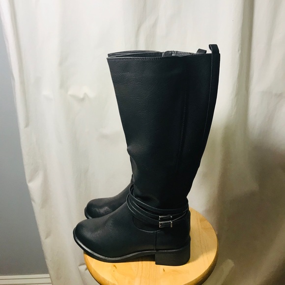 New White Mountain Riding Boots - Picture 2 of 7